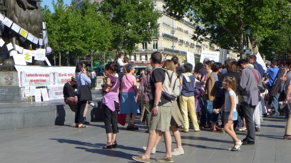 Rassemblement du 10 juillet, place de la République (c Demosthene2012)